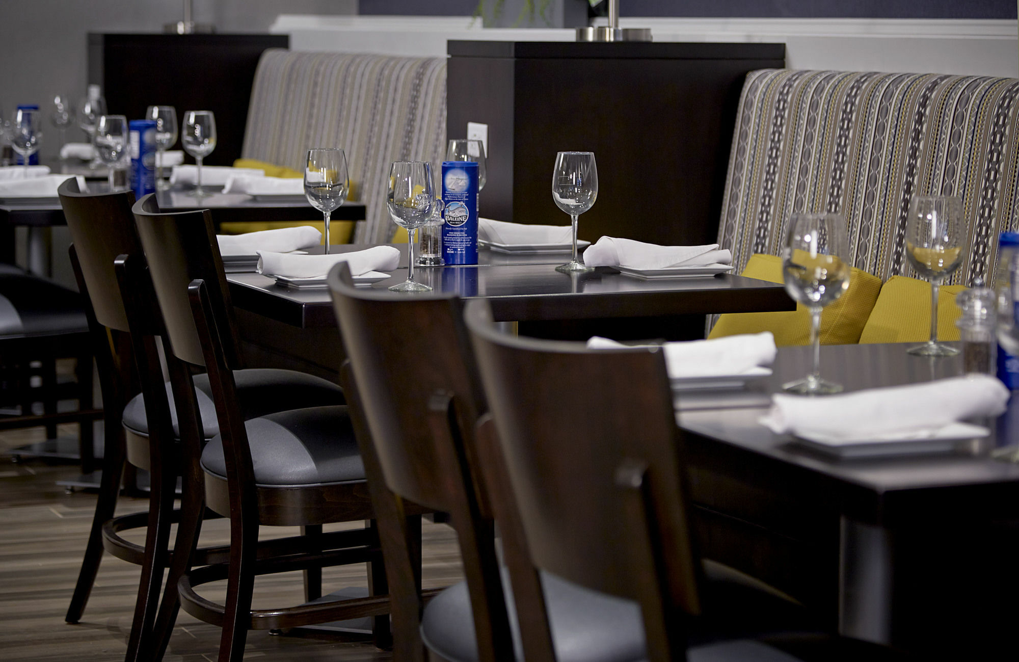 Milwaukee Marriott West Hotel Уакиша Екстериор снимка